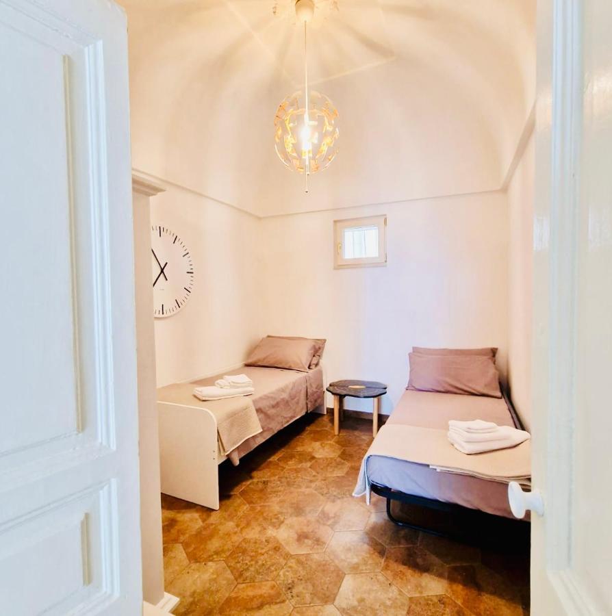 Ostuni Bright House Villa ภายนอก รูปภาพ