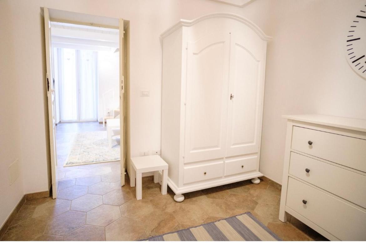 Ostuni Bright House Villa ภายนอก รูปภาพ